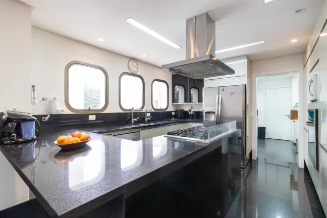 Imagem Apartamento à venda em São Paulo, Campo Belo, com 4 quartos, 300m2