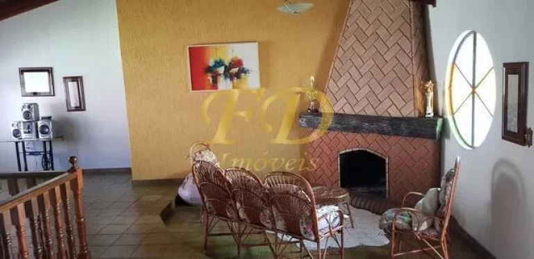 Imagem Casa em Terra Preta