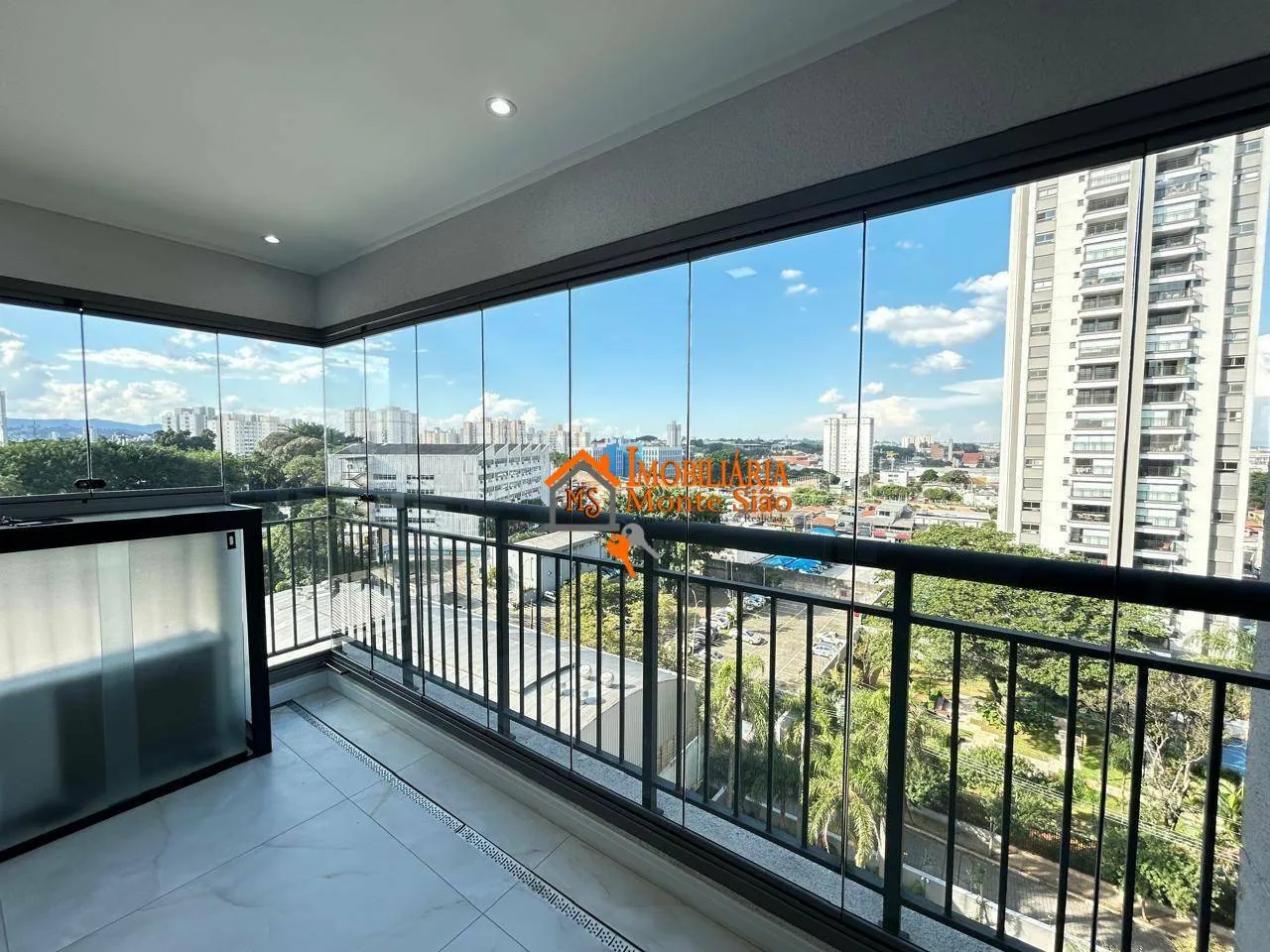Imagem Apartamento com 2 dormitórios para alugar, 57 m² por R$ 4.829,98/mês - Centro - Guarulhos/SP