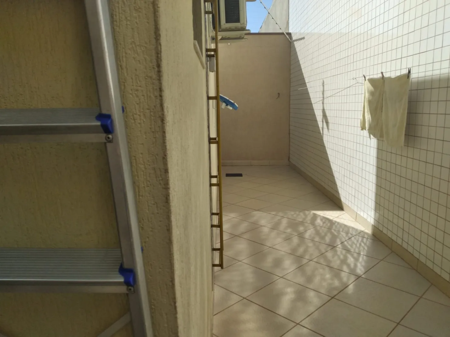 Imagem Casa à venda 3 Quartos, 2 Suites, 3 Vagas, 124M², Residencial Estoril, Taubaté - SP