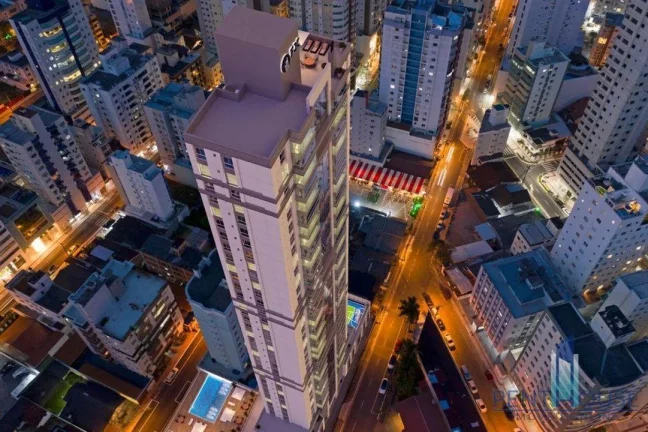 Imagem Apartamento Zona Central para Venda em Balneário Camboriú, CENTRO, 4 dormitórios, 2 suítes, 4 banheiros, 3 vagas