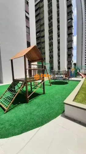 Imagem Vendo Cobertura na Tamarineira/ Jaqueira com 448m²