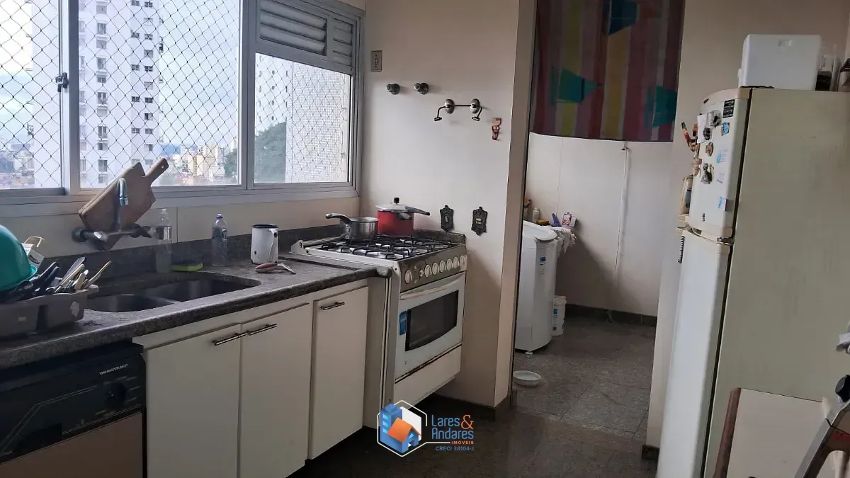 Imagem Apartamento para venda em Vila Suzana com 2 quartos, sendo 2 suítes, 200m²