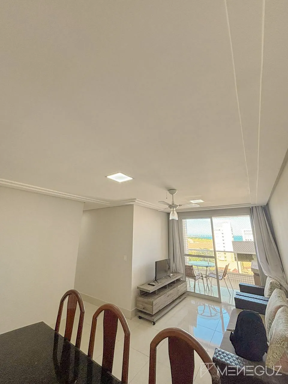 Imagem Apartamento 3 Quartos, Vista Mar e a 2 Quadras da Praia