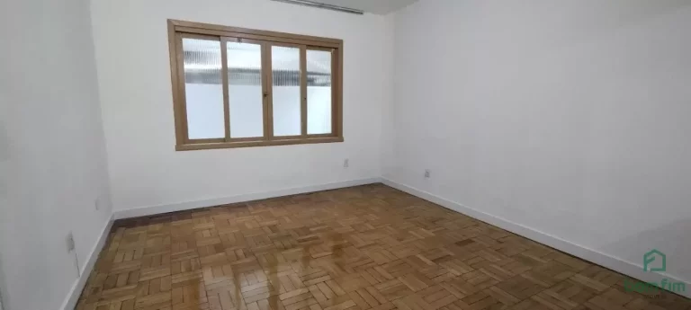 Imagem Apto 1 dorm. semi mobiliado - Centro Histórico - Porto Alegre/RS