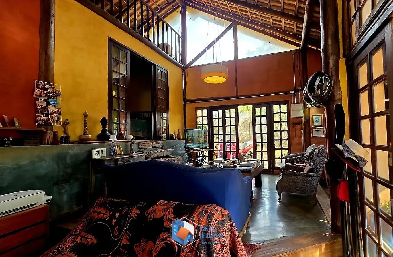Imagem Casa Rústica - um verdadeiro refúgio de harmonia e luz, onde cada detalhe convida a viver o essencial.