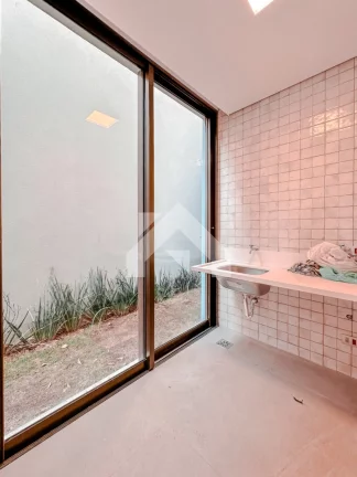 Imagem Casa de Condomínio em Alphaville - Barueri