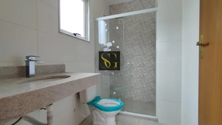 Imagem Casa para Venda em Teresópolis, Vargem Grande, 4 dormitórios, 1 suíte, 2 banheiros, 2 vagas