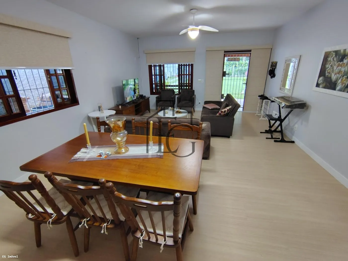 Imagem Casa para Venda em Saquarema, Serra de Mato Grosso (Sampaio Correia), 2 dormitórios, 1 suíte, 1 banheiro, 10 vagas