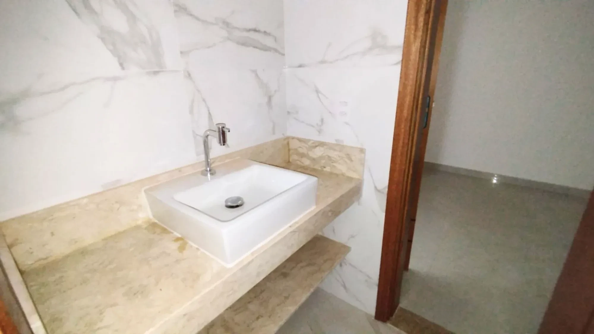 Imagem Casa com 3 Quartos à Venda, 100 m² em Embaré - Santos