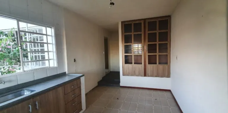 Imagem Casa com 2 Quartos à Venda, 163 m² em Centro - Cruzeiro