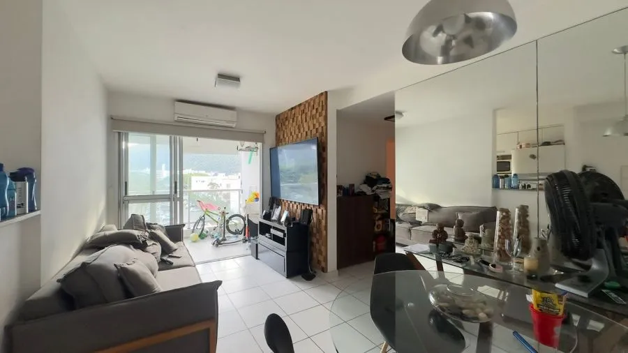 Imagem Apartamento no Weekend Bandeirantes, 67 m² e 3 quartos