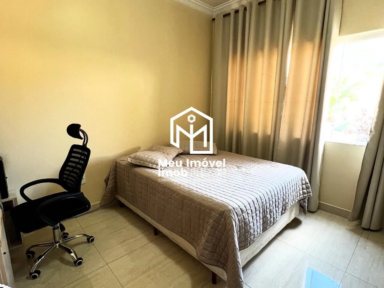 Imagem Casa 5 Quartos 2 Suítes 2 Vagas 250m² Taguatinga Sul