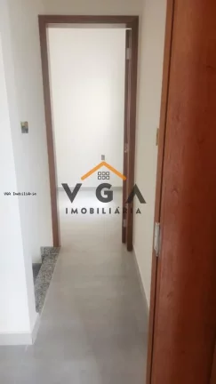 Imagem Sobrado para Venda em São Paulo, Cidade Patriarca, 3 dormitórios, 1 suíte, 2 banheiros, 2 vagas