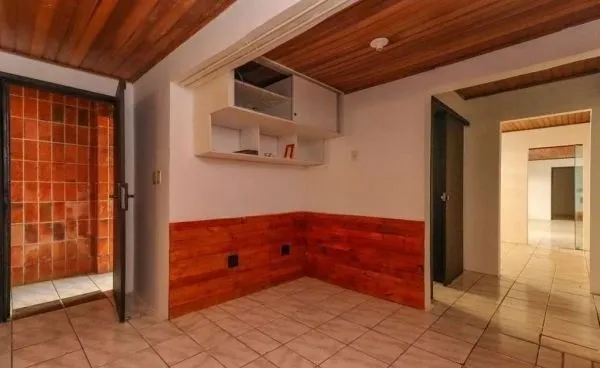 Imagem Casa no Menino Deus com 150m²