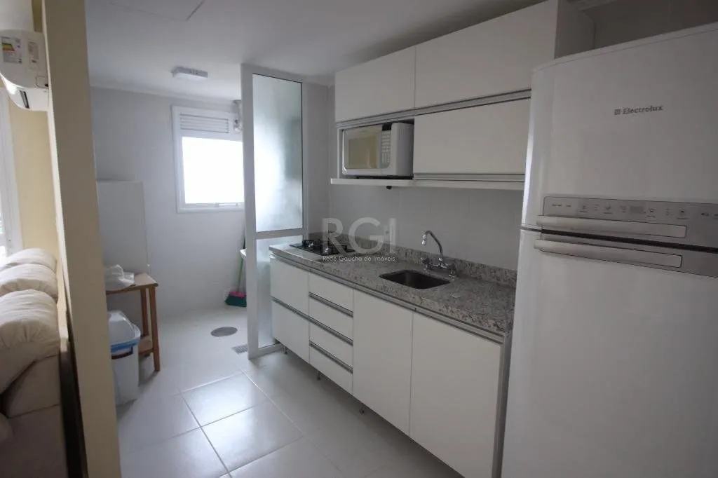 Imagem Vende apartamento semi-mobiliado, 3 dormitórios no Condomínio Jardim Novo Higienópolis