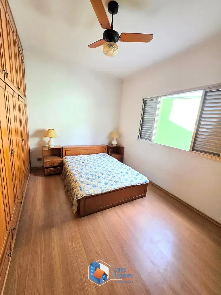 Imagem Casa para venda em Parque São Domingos com 3 quartos, sendo 3 suítes, 405m²