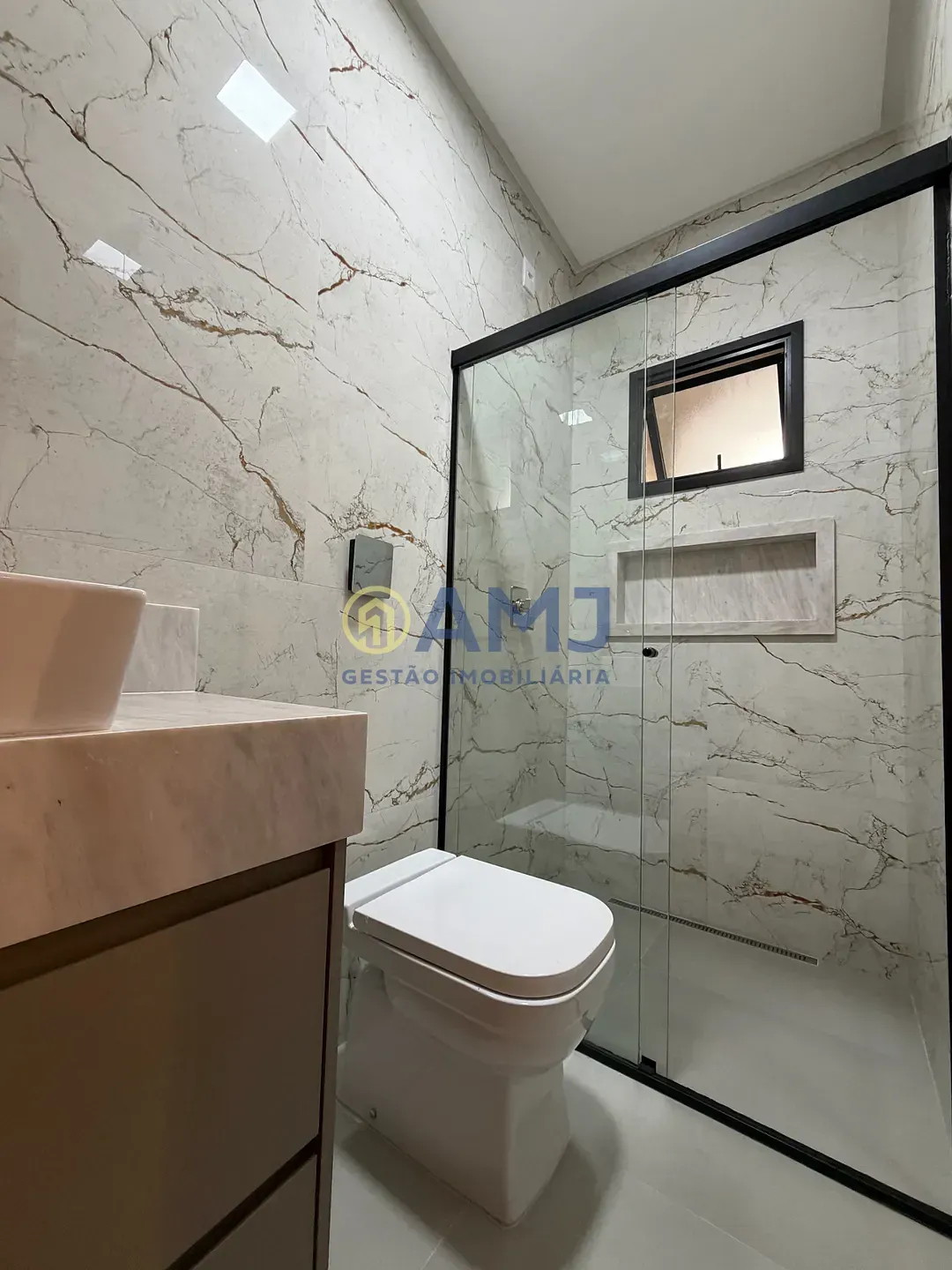 Imagem Casa à Venda, 4 suítes, Parqville Jacarandá, Aparecida de Goiânia, GO