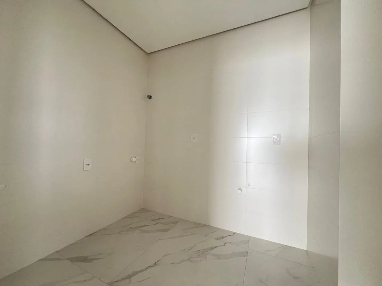 Imagem Apartamento com vista para o mar à venda com 225m2 por R$ 4.500.000,00
