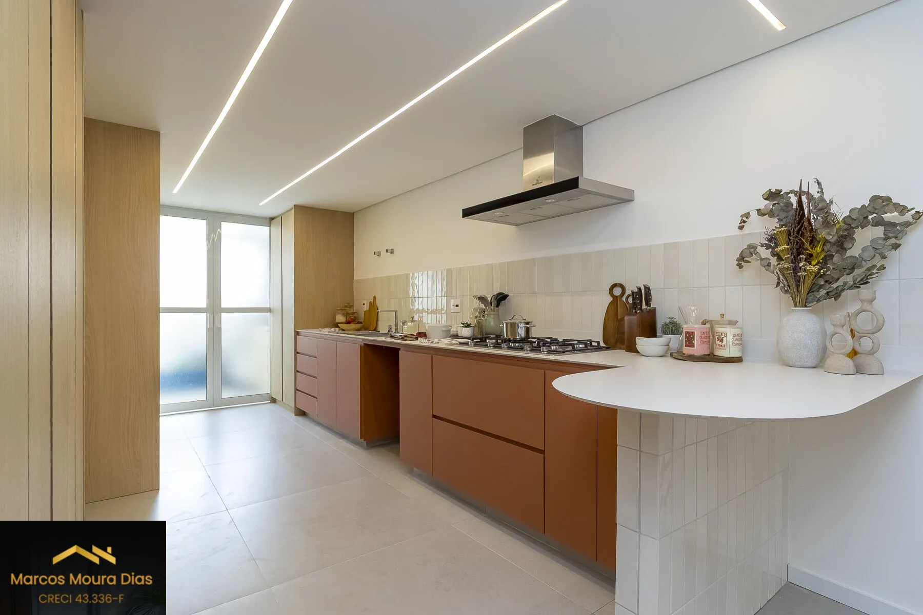 Imagem Apartamento Reformadíssimo 3 Suites, 141 m2, no Jardins