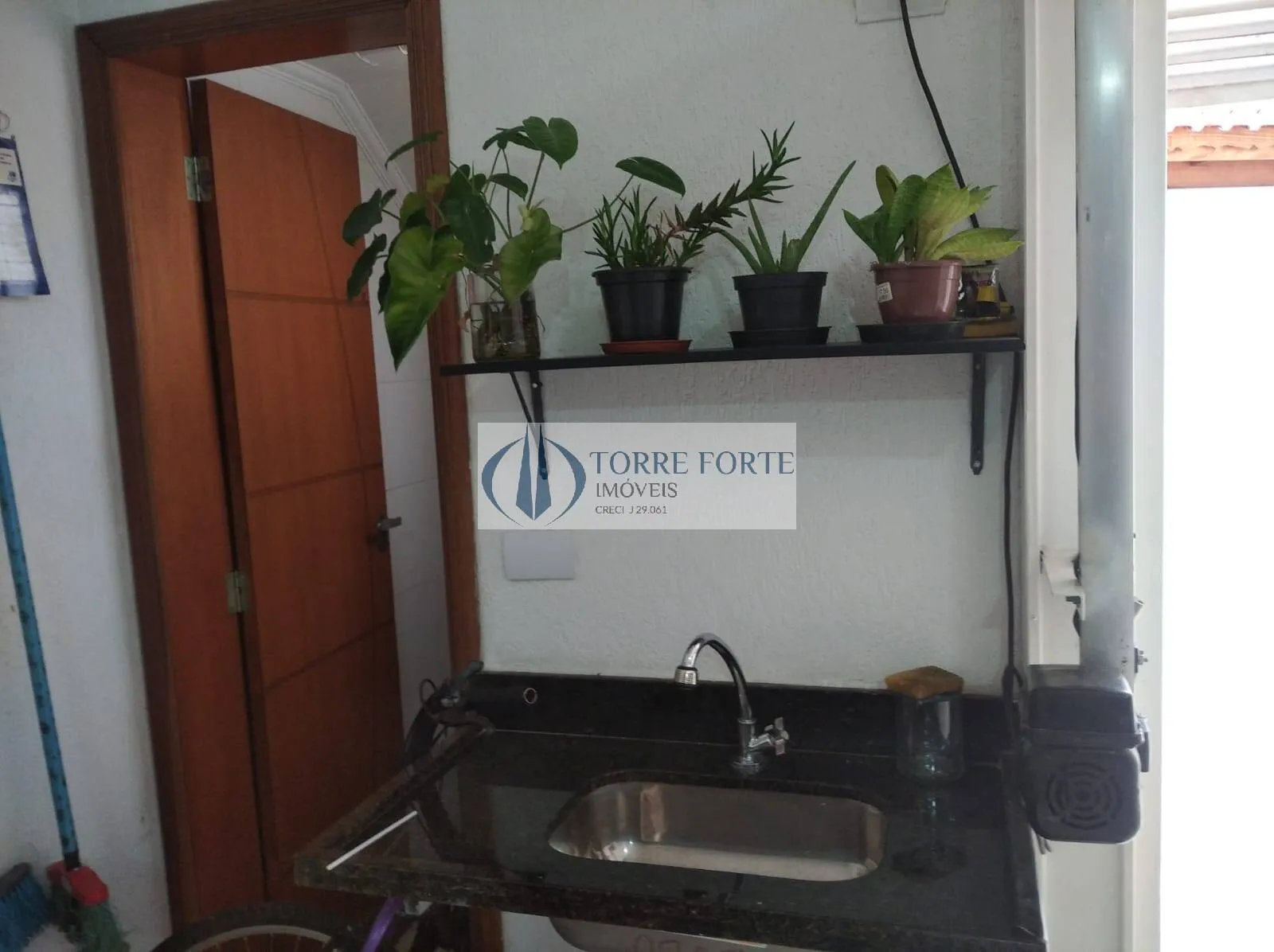 Imagem Lindo Sobrado com 3 Dormitórios, 1 Suíte e 3 Vagas na Vila Matilde