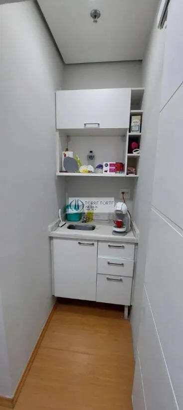 Imagem Ótima sala comercial, 33 m² ideal para montar seu consultório ou escritório