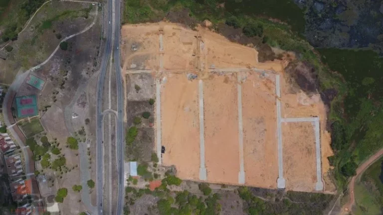 Imagem Terreno a Venda no bairro Centro - Aquiraz, CE