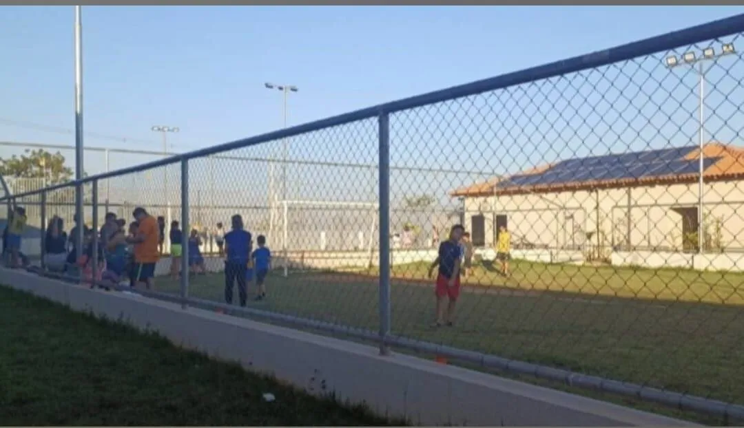 Imagem Casa 3 quartos, 1 suíte, garagem 2 vagas, Condomínio Sicília Residence