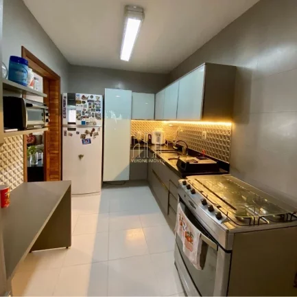Imagem Apartamento com três suítes varanda gourmet a venda em na Colina A em Patamares