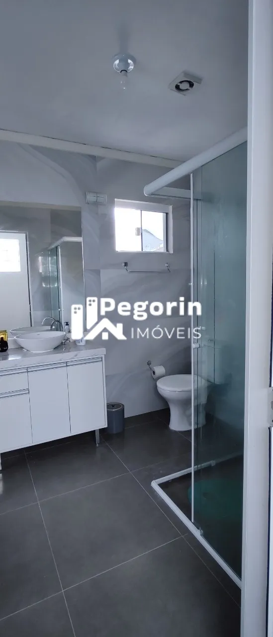Imagem Casa à venda em Piraquara, Centro, com 4 quartos, 238,00m²