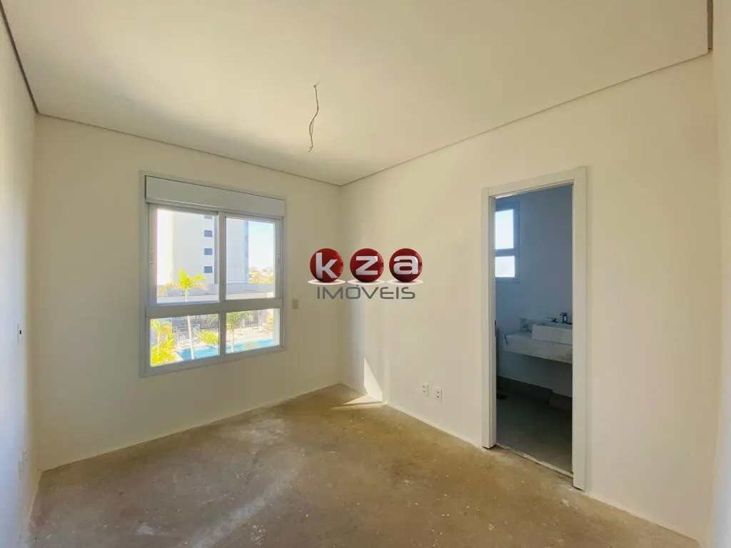 Imagem Apartamento de Luxo com 245 metros a venda, 4 suítes e 4 vagas de garagem no Condomínio Signature em Valinhos