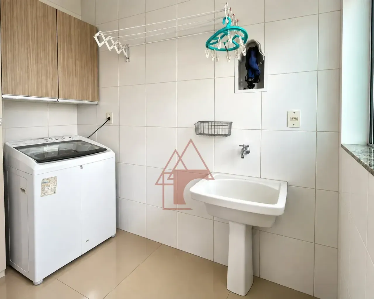 Imagem Apartamento com 2 Quartos à Venda, 61 m² em Jardim Casqueiro - Cubatão