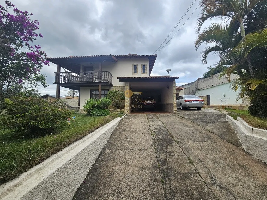 Imagem Casa para Venda em Teresópolis / RJ no bairro Fazendinha