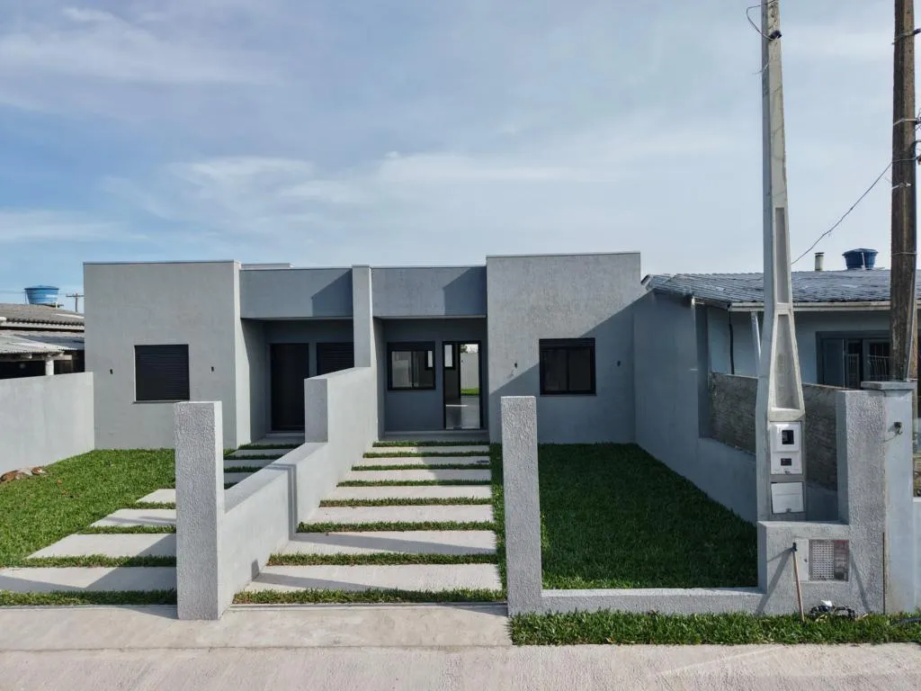 Imagem Casa 2 Dormitórios - Bairro Capão Novo
