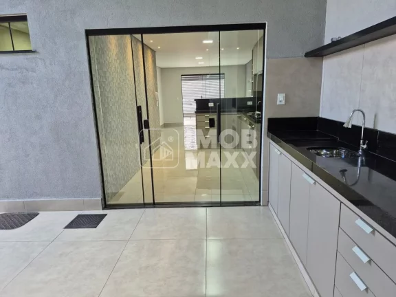 Imagem Casa Venda DFSobradinho II Setor Oeste 3 quartos 2 Suítes 4 banheiros porcelanato armários cooktop forno elétrico sugar portão eletrônico alarme cerca elétrica