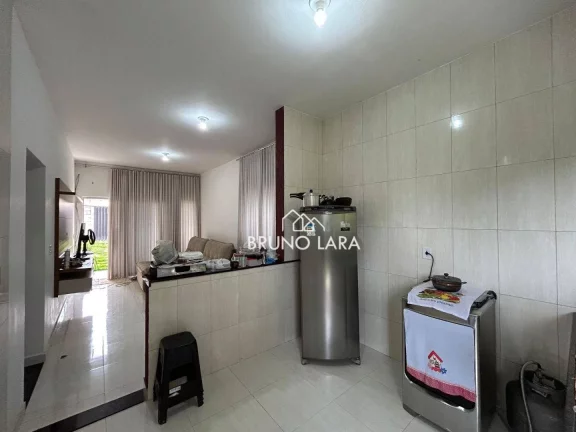 Imagem Casa à venda no bairro Santa Rosa - Igarapé/MG