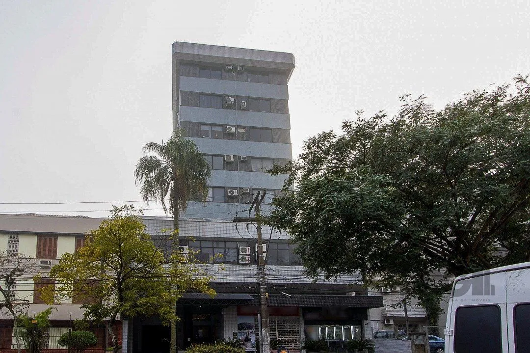 Imagem SALA COMERCIAL BAIRRO MENINO DEUS - 82m² DE ÁREA PRIVATIVA, 1 VAGA