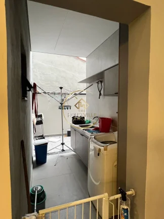 Imagem Casa Sobrado, 4 Dormitórios ( 4 suítes), Bosque dos Eucaliptos, Sjc.