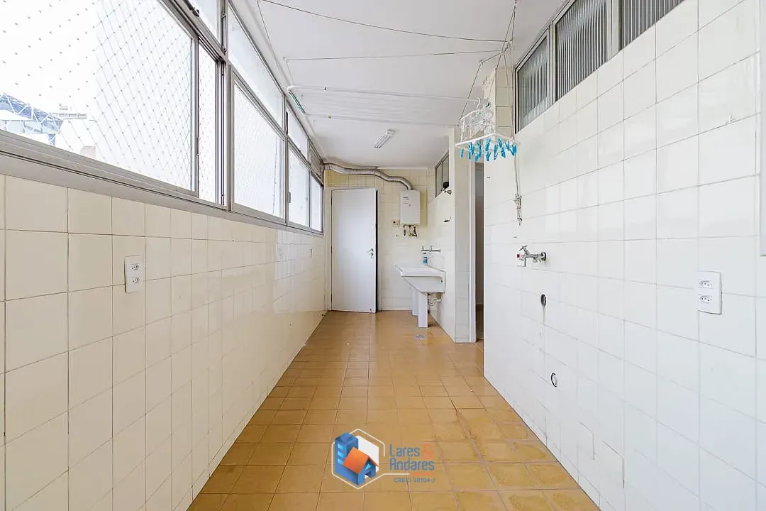 Imagem Apartamento para venda em Santa Cecília com 4 quartos, sendo 1 suíte, 233m²