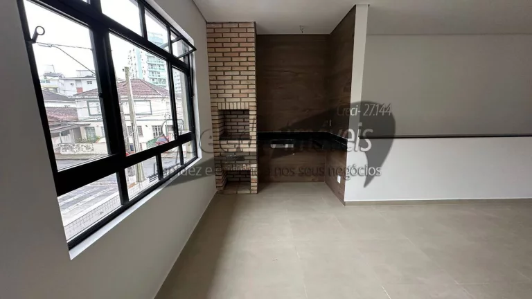 Foto do imóvel Casa em Santos para venda, sobreposta alta bairro Vila Belmiro em Praça Olímpio Lima