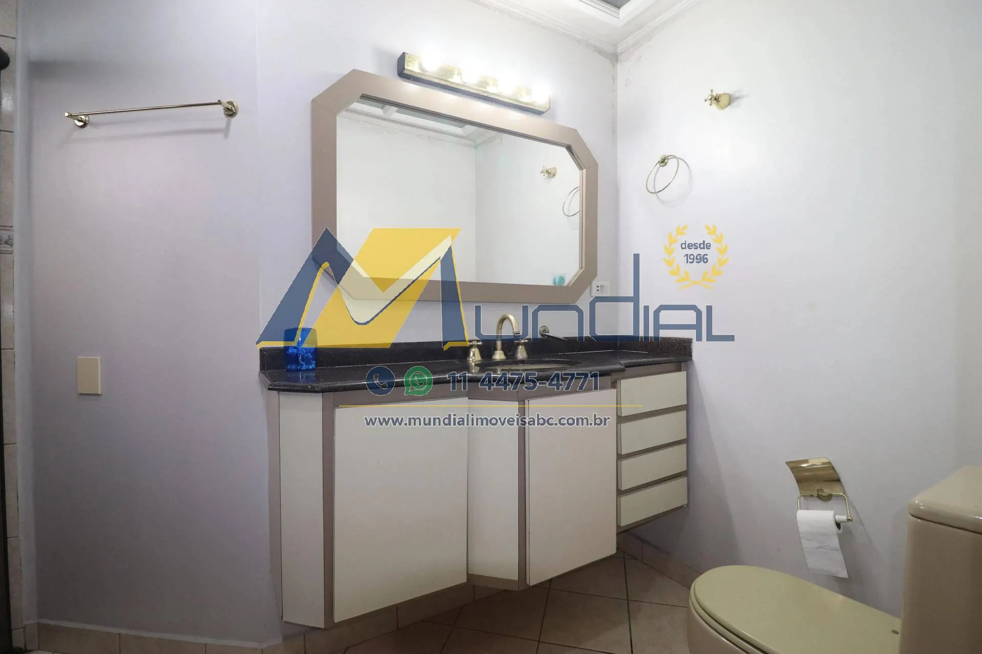 Imagem Apartamento amplo para locação na Vila Bastos - 180 m² e 4 vagas