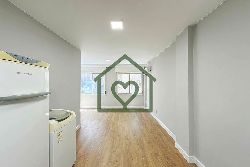 Imagem Funcional e bem distribuído, este JK de 28m², localizado na parte alta da Duque de Caxias, oferece...