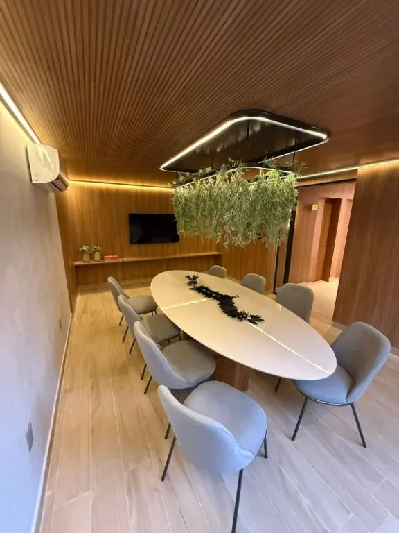 Imagem Flat beira-mar no Bessa com vista definitiva para o mar, rooftop com piscina e estrutura completa. Ideal para investir ou morar.
