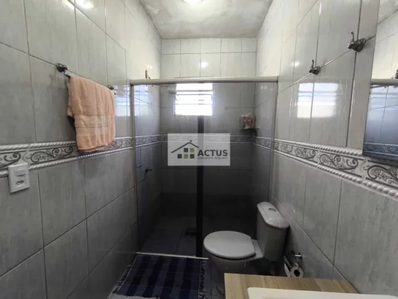 Imagem Casa em lote Individual no Lago Azul em Ibirité