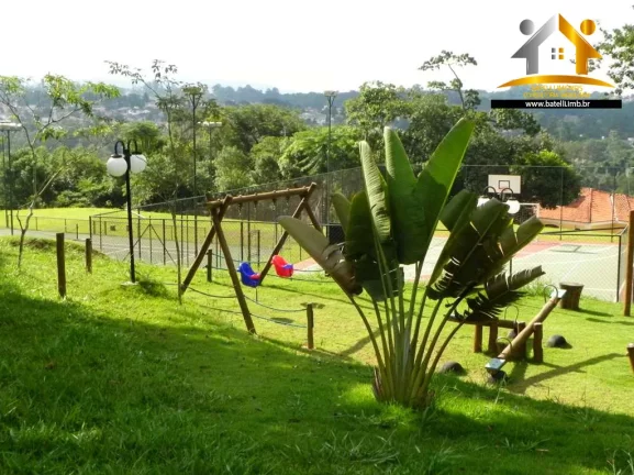 Imagem Terreno à venda no condomínio Golf Village na Granja Viana - Batelli Imóveis