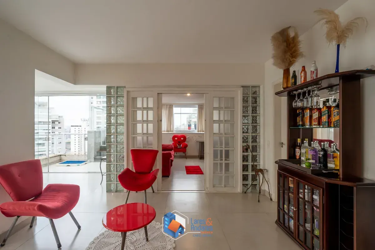 Imagem Duplex para venda em Ipiranga com 5 quartos, sendo 5 suítes, 240m²
