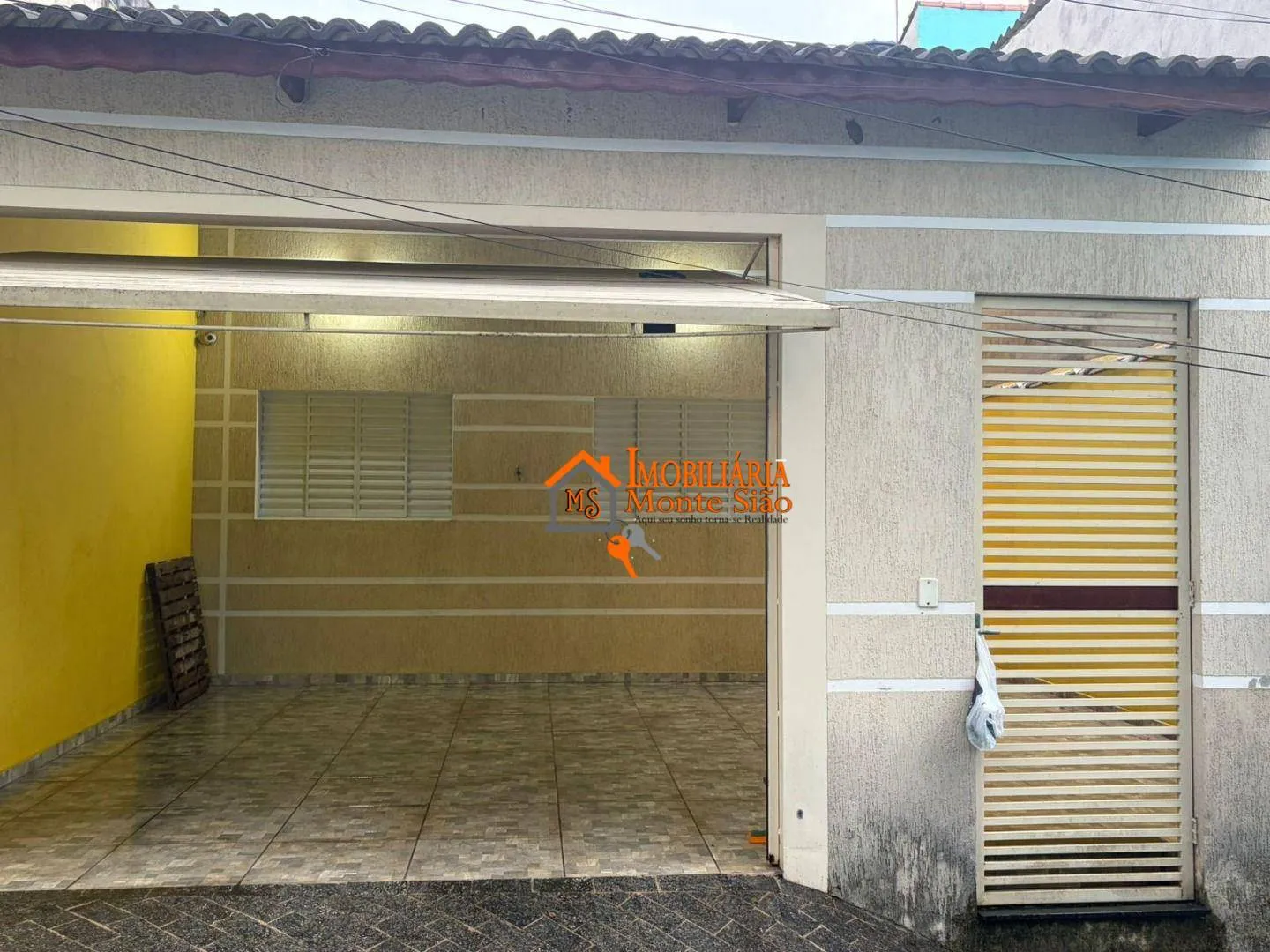 Imagem Casa com 3 dormitórios à venda, 135 m² por R$ 580.000,00 - Cumbica - Guarulhos/SP
