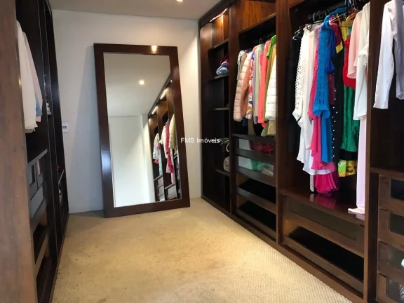 Imagem Apartamento à venda em Santo Amaro com 4 suítes, 4 vagas, 206m²
