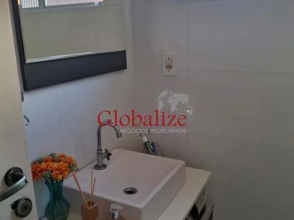 Imagem Apartamento 2 dormitórios sendo 1 suite, com dependência completa e garagem demarcada,no Marapé em Santos por R$ 495.000,00