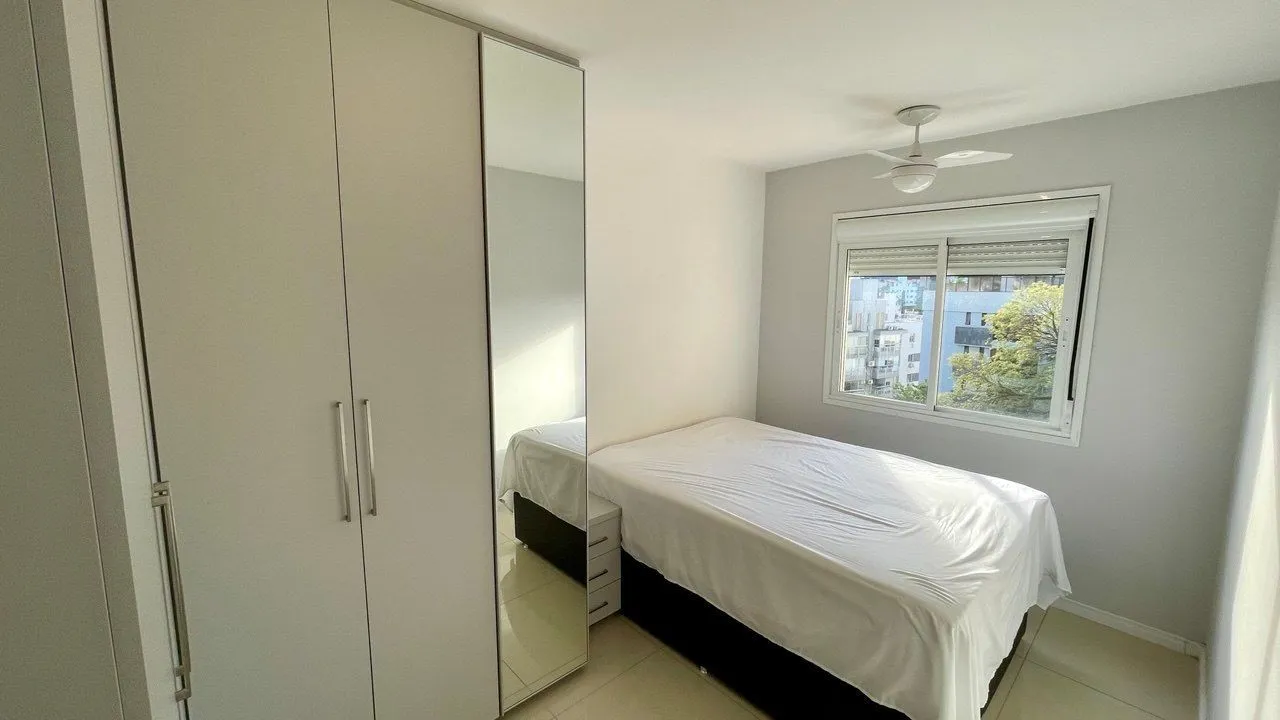 Imagem Apartamento 1 Dormitório com Vaga no Petrópolis